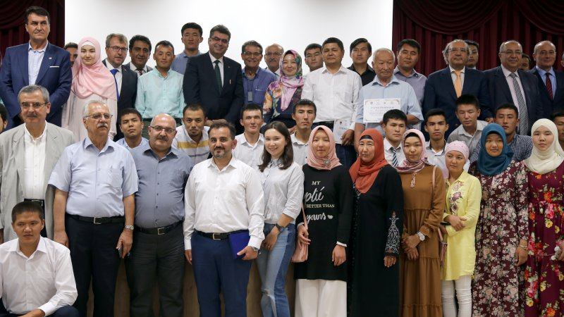 Erdem, "Kırgızistan’da Din Eğitiminin Geliştirilmesi Yaz Eğitim Etkinliği” finaline katıldı